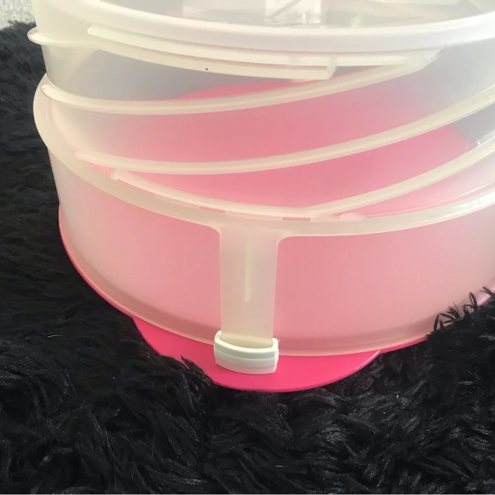 Tupperware pink expandable